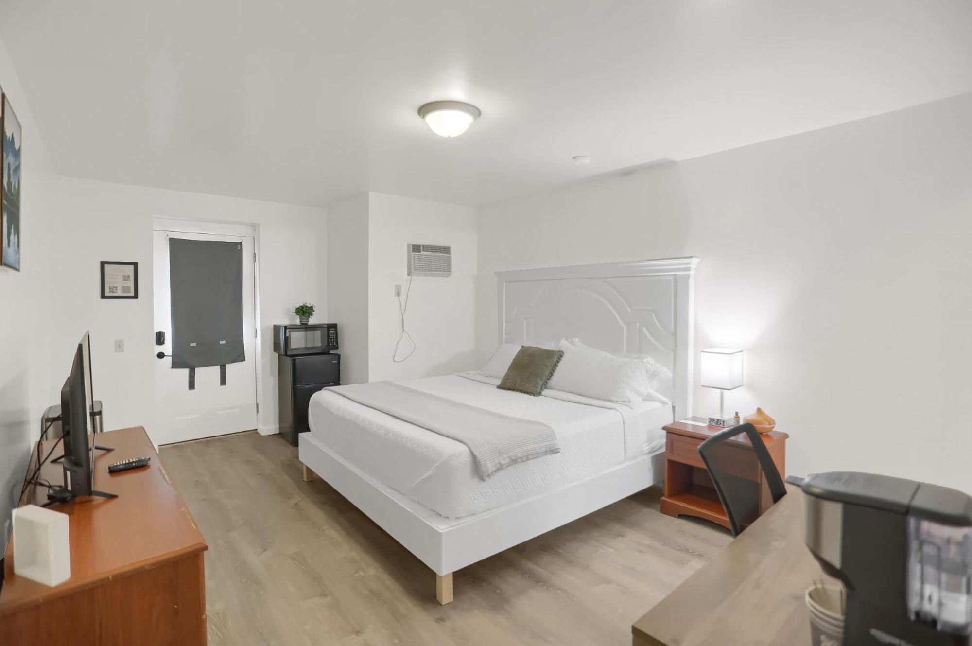 Halifax Inn 4*